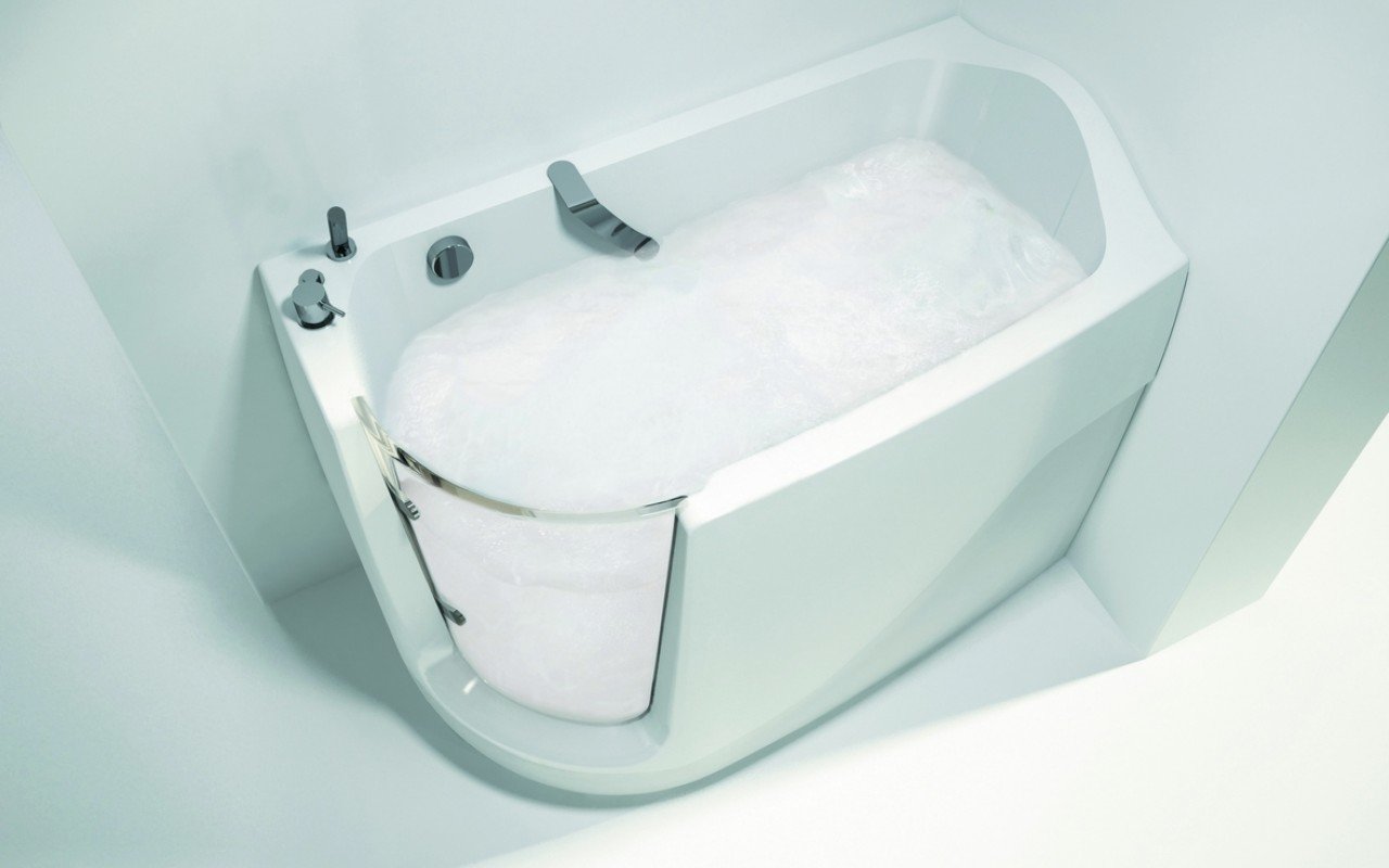 bath tub walk in