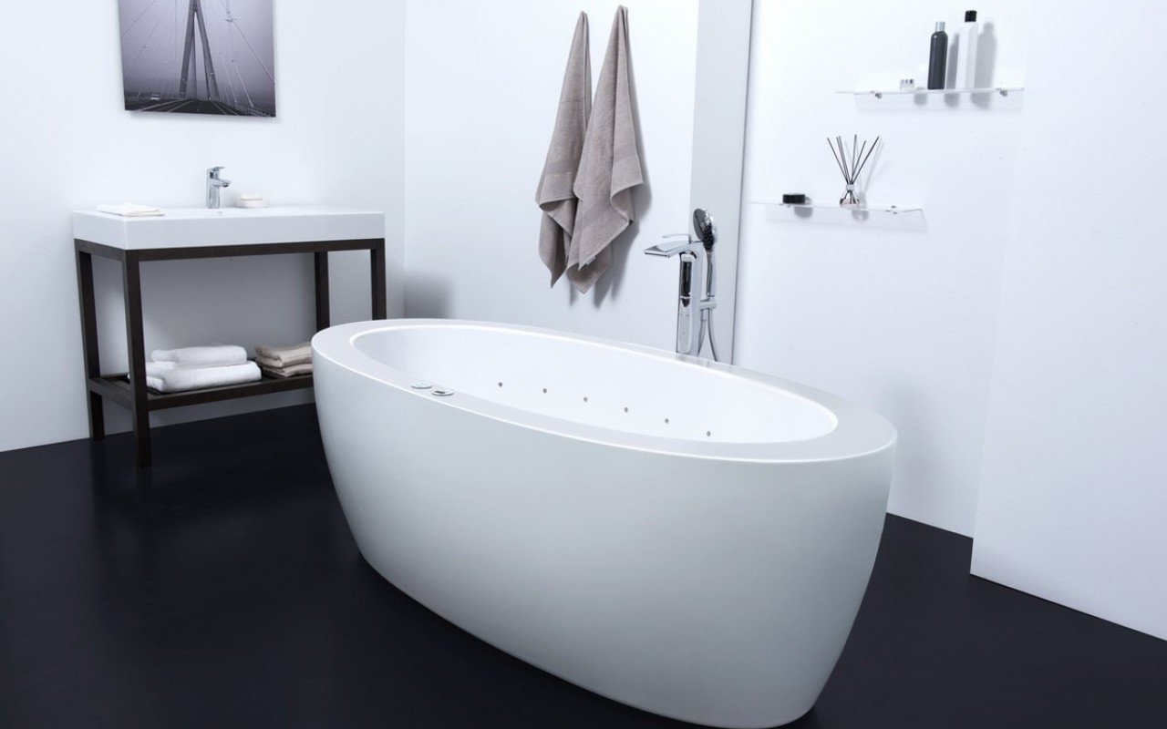 Purescape 174B Wht Heated Therapy Bathtub US version 02 (web) (web)