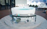 Aquatica Pamela Wht Outdoor Freestanding Acrylic Bathtub 02 (web)