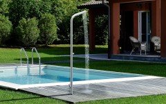 Aquatica gamma 515 freestanding outdoor shower 02 (web)
