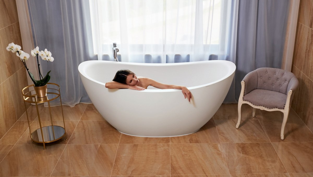 Aquatica Lillian White Freestanding Solid Surface Bathtub DSF8749 (web)